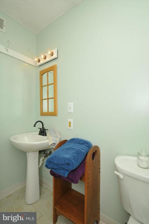 5513 Kathleen Pl, Springfield, VA 22151 photo 20