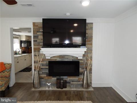 33961 E Line, Delmar, MD 21875 photo 3
