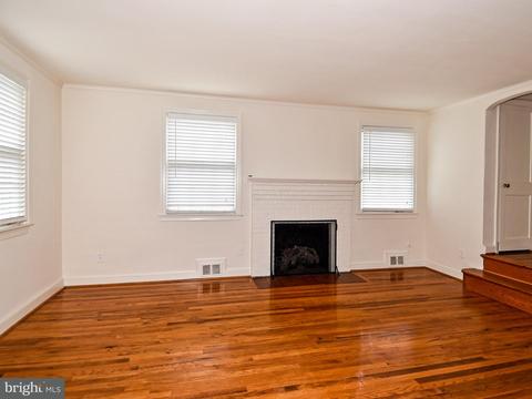 11713 Grandview Ave, Silver Spring, MD 20902 photo 3