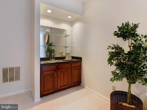1608 Aerie Ln, Mclean, VA 22101 photo 24