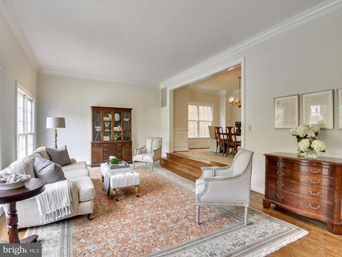 1608 Aerie Ln, Mclean, VA 22101 photo 2
