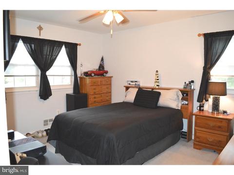 27 Beechcroft Dr, East Windsor Twp, NJ 08520 photo 20