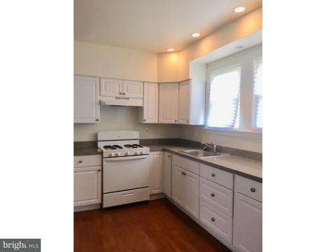 416 Billings Ave, Paulsboro, NJ 08066 photo 8