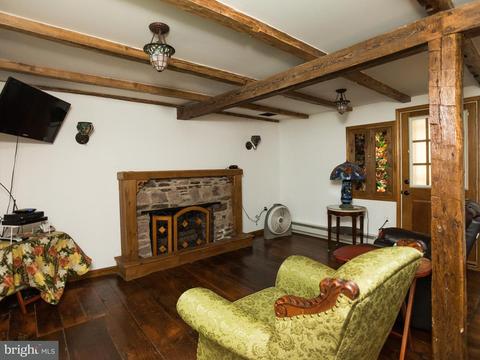 2580 Cross Section Rd, Westminster, MD 21158 photo 8