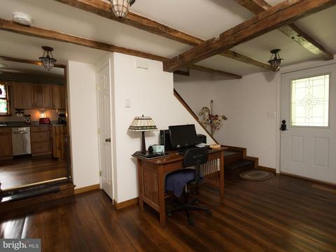 2580 Cross Section Rd, Westminster, MD 21158 photo 9