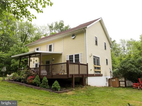 2580 Cross Section Rd, Westminster, MD 21158 photo 1