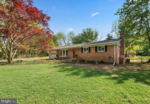 1015 Cliftonbrook Ln, Silver Spring, MD 20905 photo 2