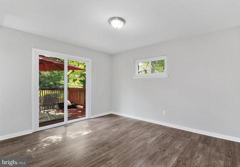 1015 Cliftonbrook Ln, Silver Spring, MD 20905 photo 12