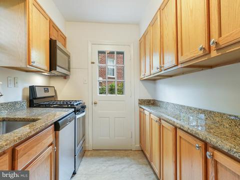 11609 Galt Ave, Silver Spring, MD 20902 photo 8