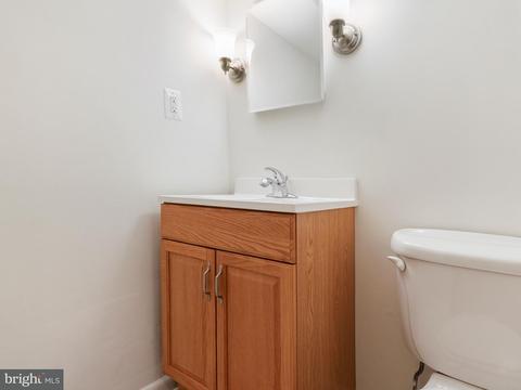 11609 Galt Ave, Silver Spring, MD 20902 photo 16