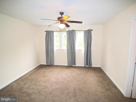 4020 Mammoth Cave Loop, Dumfries, VA 22025 photo 13