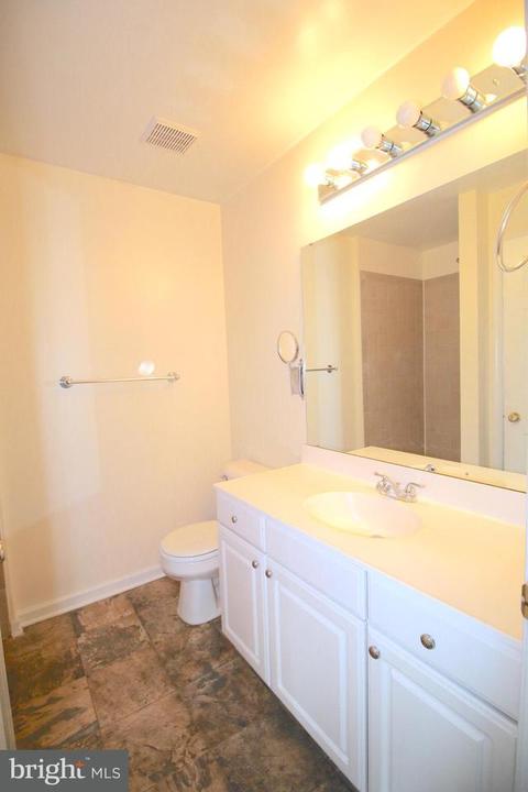 4020 Mammoth Cave Loop, Dumfries, VA 22025 photo 14