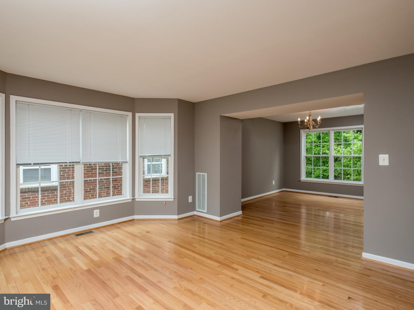 9408 Fairview Ave, Laurel, MD 20723 photo 3