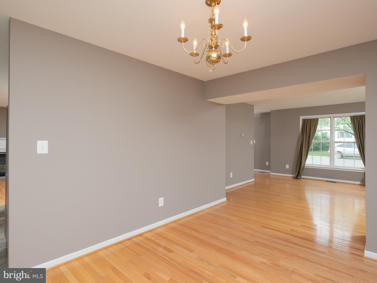 9408 Fairview Ave, Laurel, MD 20723 photo 6