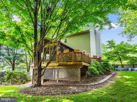 26 Woonsockett Ct, Silver Spring, MD 20905 photo 3