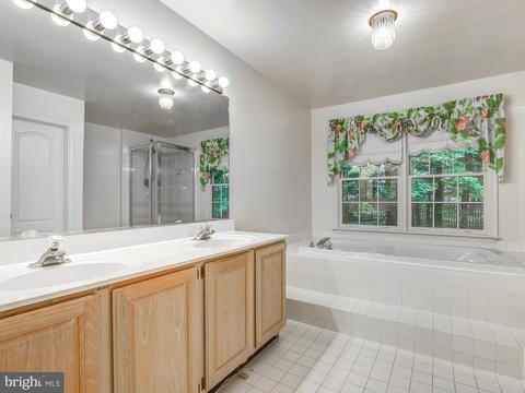 713 Pebble Beach Dr, Silver Spring, MD 20904 photo 14