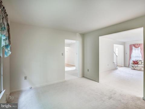 713 Pebble Beach Dr, Silver Spring, MD 20904 photo 13