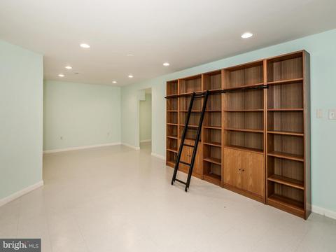 713 Pebble Beach Dr, Silver Spring, MD 20904 photo 18