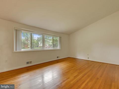 11228 Bybee St, Silver Spring, MD 20902 photo 5