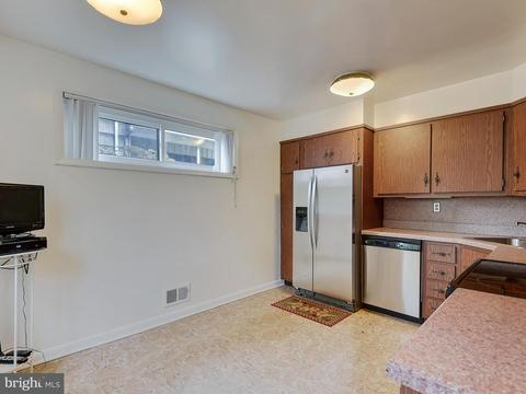 11228 Bybee St, Silver Spring, MD 20902 photo 15