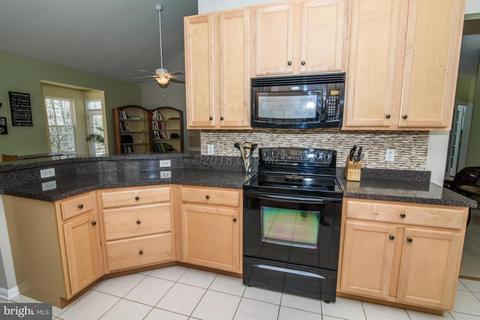 200 Top Deck Ct, Berlin, MD 21811 photo 2