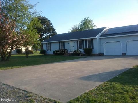 8178 Memory Gardens Ln, Hebron, MD 21830 photo 4