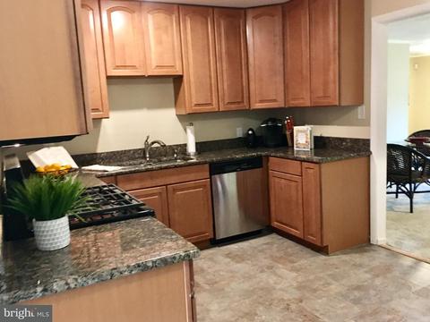 9532 Damascus Dr, Manassas, VA 20109 photo 3