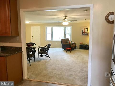 9532 Damascus Dr, Manassas, VA 20109 photo 10