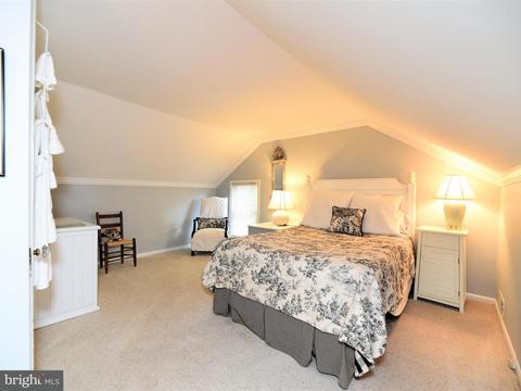 930 Elden St, Herndon, VA 20170 photo 21