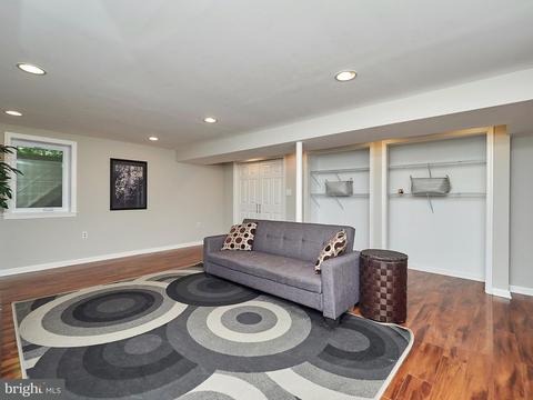 2421 Silver Fox Ln, Reston, VA 20191 photo 23