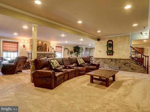 351 Ecker Dr, Lititz, PA 17543 photo 28
