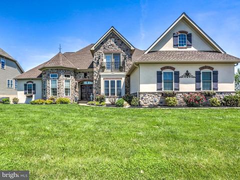 351 Ecker Dr, Lititz, PA 17543 photo 1
