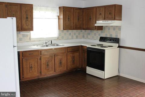 12009 Briar Patch Rd, Hume, VA 22639 photo 3