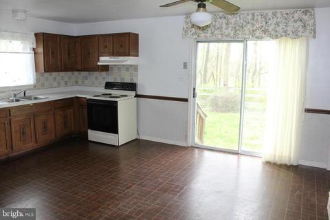 12009 Briar Patch Rd, Hume, VA 22639 photo 4