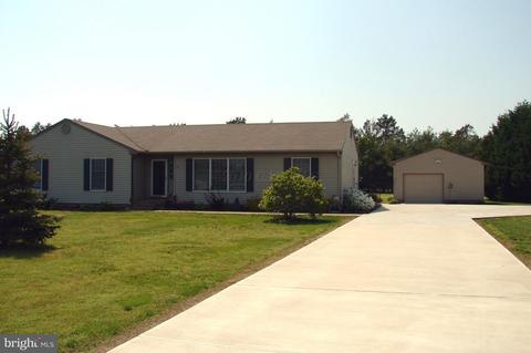 8740 Jarrett Dr, Hebron, MD 21830 photo 1