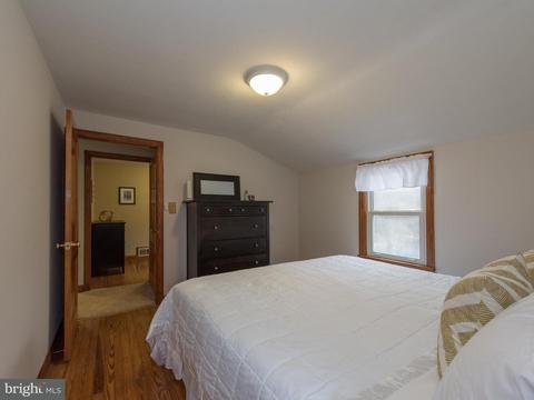 809 Poole Rd, Westminster, MD 21157 photo 13