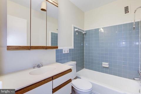 8601 Manchester Rd #503, Silver Spring, MD 20901 photo 14