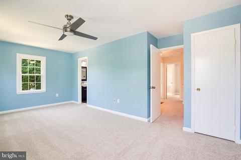 7301 Rolling Oak Ln, Springfield, VA 22153 photo 14
