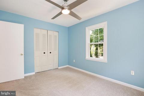 7301 Rolling Oak Ln, Springfield, VA 22153 photo 21