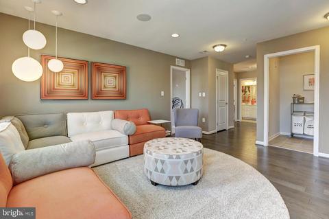 383 Corniche Ct, Westminster, MD 21158 photo 3