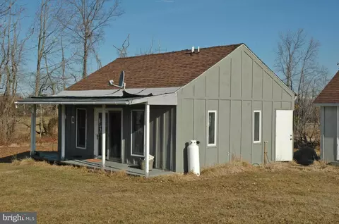 300 Cherry Grove Rd, Earleville, MD 21919 photo 2