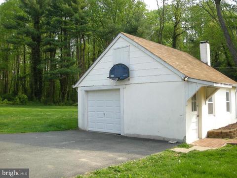 1008 Old Joppa Rd, Joppa, MD 21085 photo 2