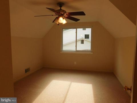 8510 Durham Ct, Springfield, VA 22151 photo 12