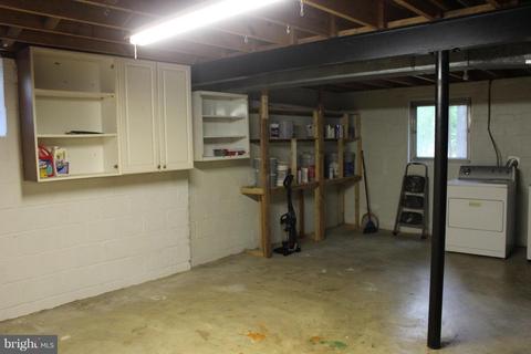 8510 Durham Ct, Springfield, VA 22151 photo 13