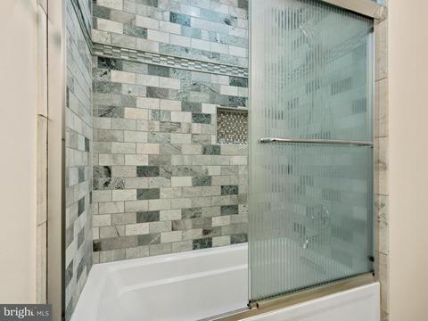 7450 Long Pine Dr, Springfield, VA 22151 photo 14