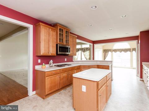 23323 Angela Ct, Smithsburg, MD 21783 photo 11