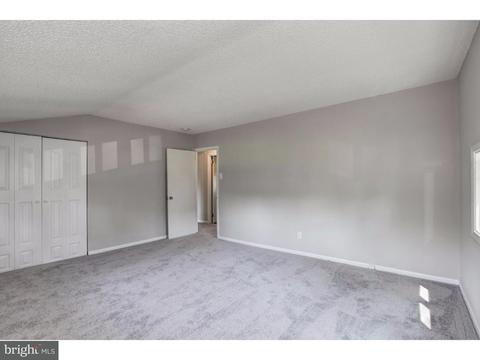 104 E Roland Ave, Maple Shade, NJ 08052 photo 22