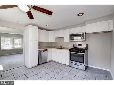 104 E Roland Ave, Maple Shade, NJ 08052 photo 7