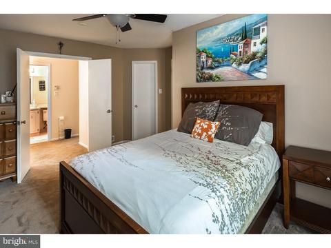 35 Christopher Mills Dr, Mount Laurel, NJ 08054 photo 17