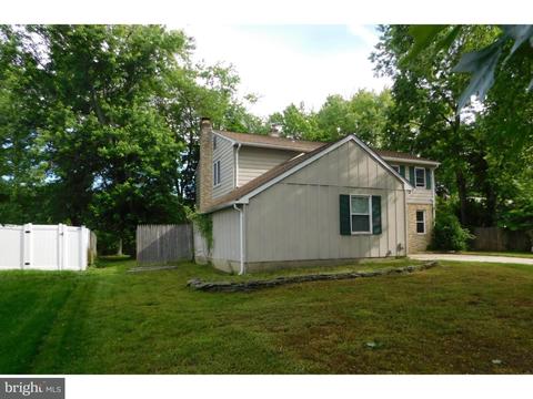 148 Briarwood Rd, Mount Laurel, NJ 08054 photo 3
